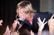 switchfoot.jpg (40194 bytes)