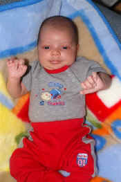 jevon35wks (7).JPG (39095 bytes)